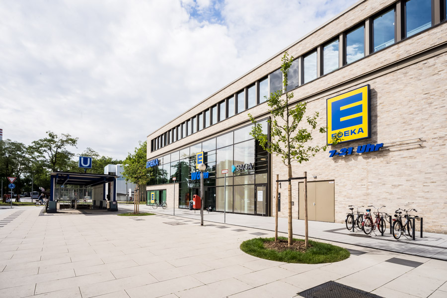 Edeka-Woelm-Hamburg-Aussenaufnahme